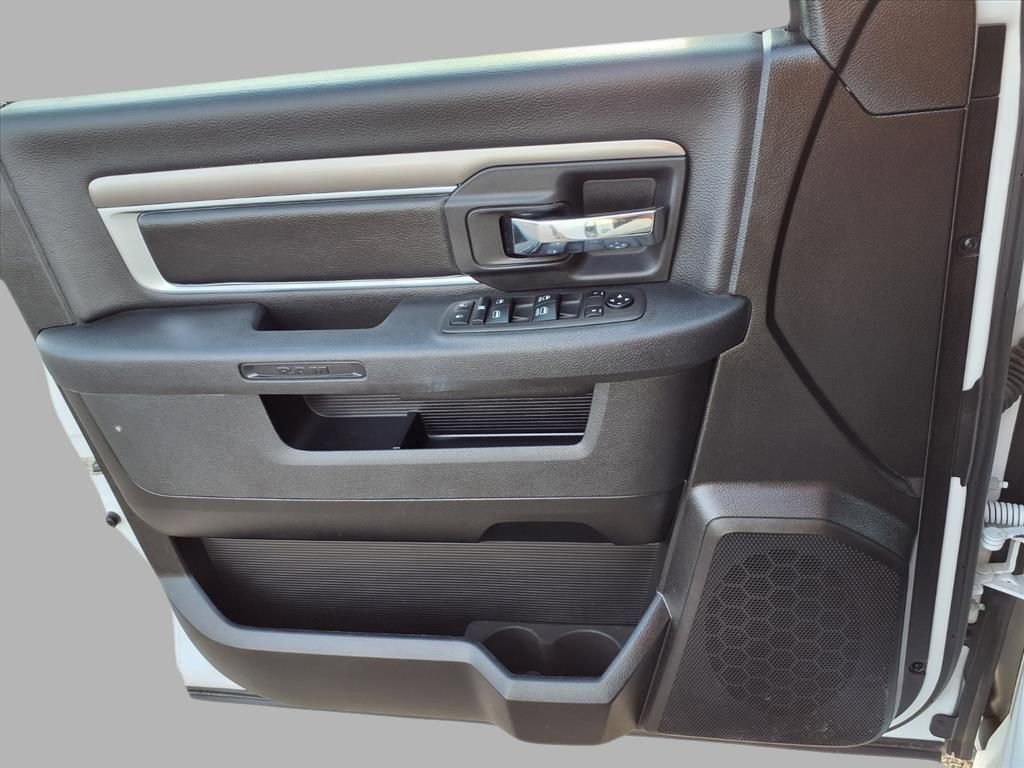 Used 2024 RAM 1500 Classic Warlock image 16