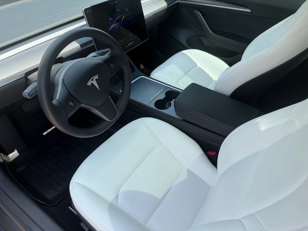 Used 2023 Tesla Model 3 Standard Range RWD image 27