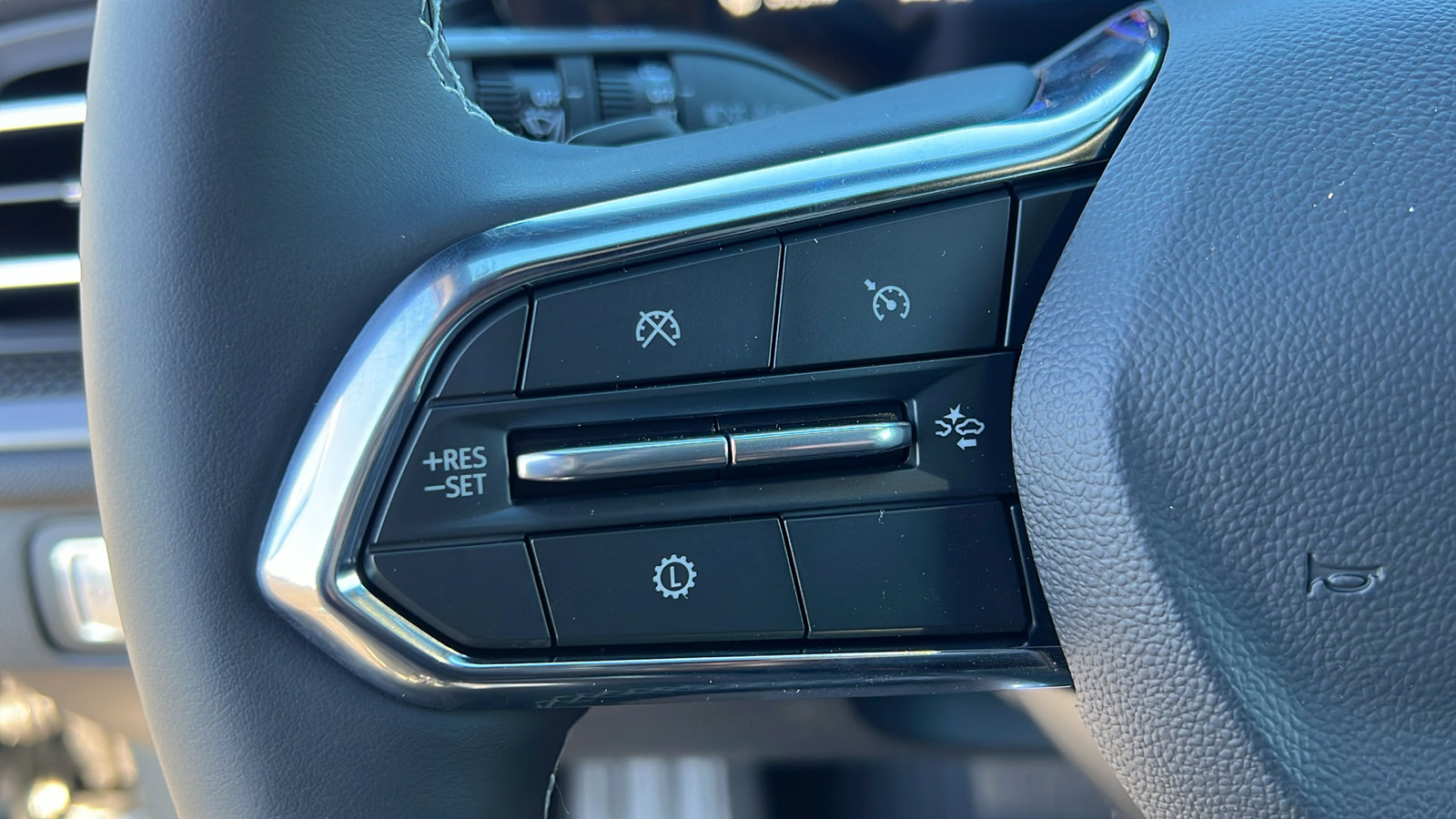 New 2026 Chevrolet Traverse LT w/ Driver Confidence Package image 26