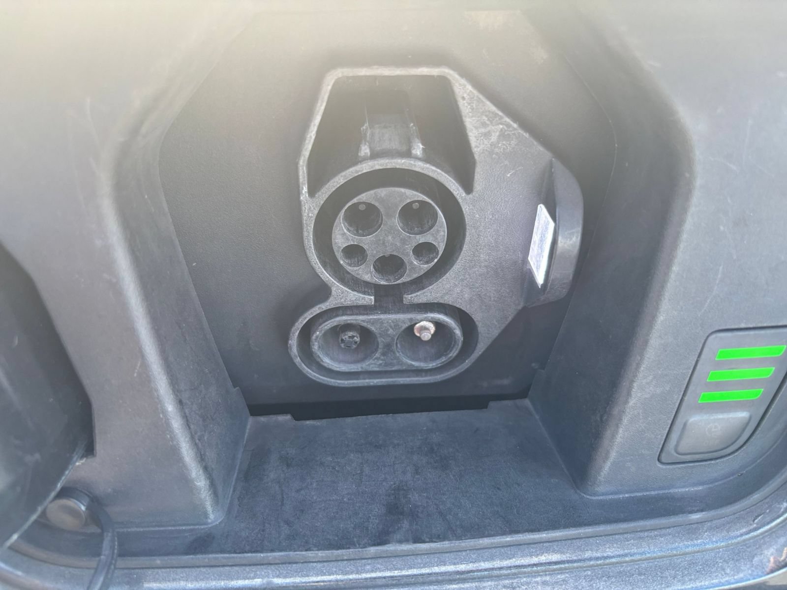 Used 2023 Kia Niro Wind FWD image 22