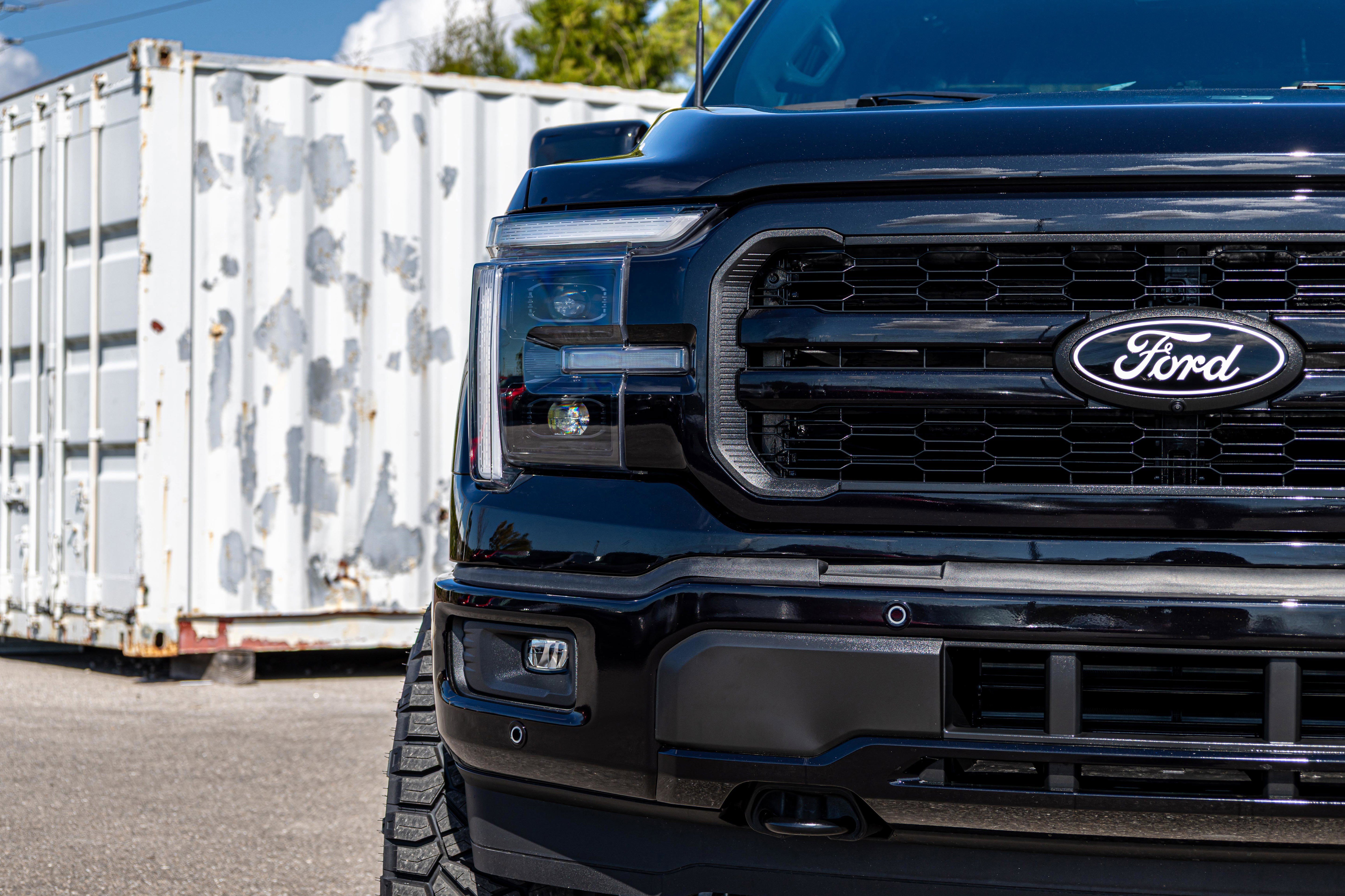 New 2025 Ford F150 Lariat w/ Equipment Group 501A Mid image 10