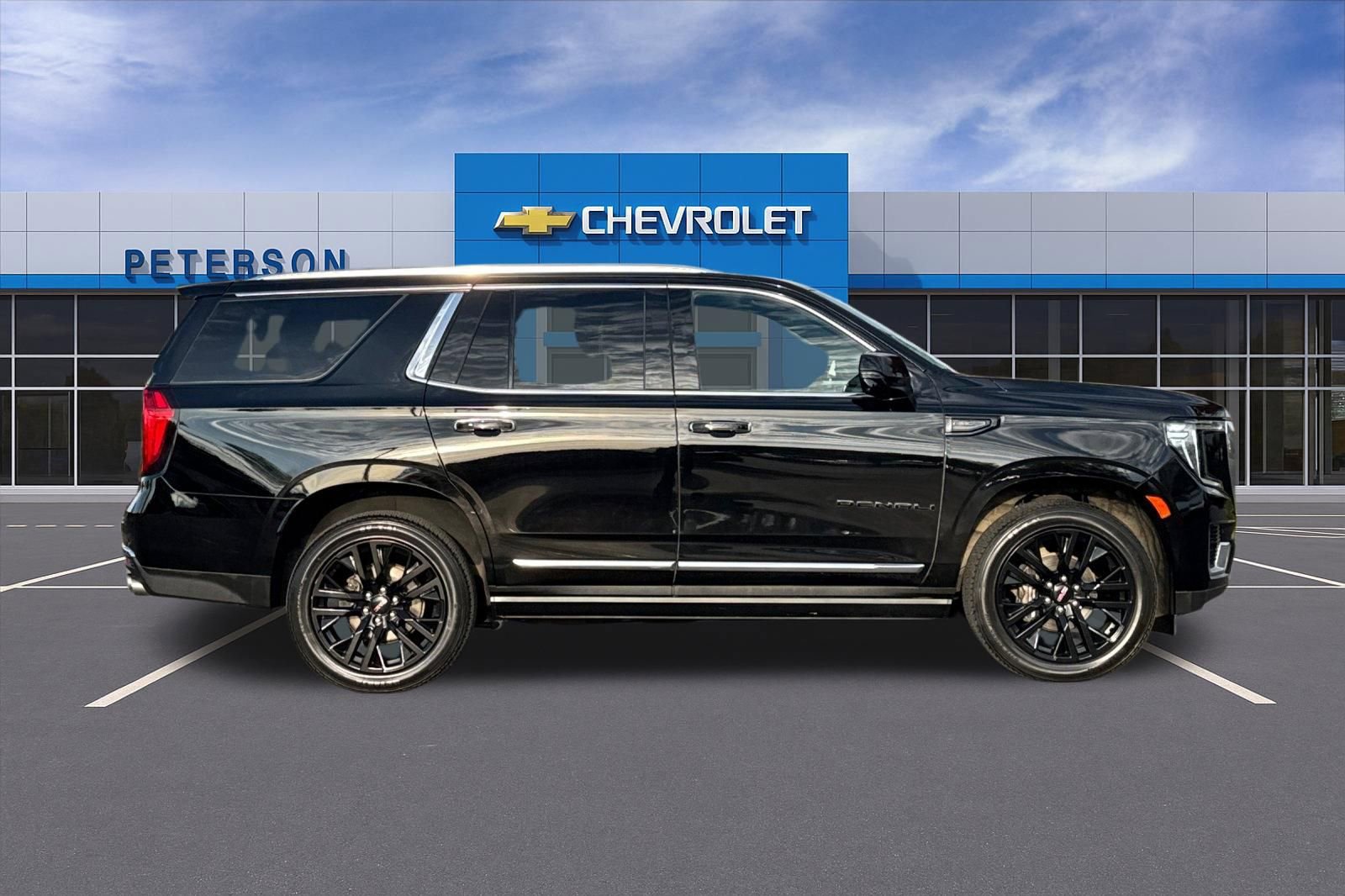 Certified 2021 GMC Yukon Denali AWD/4WD image 3