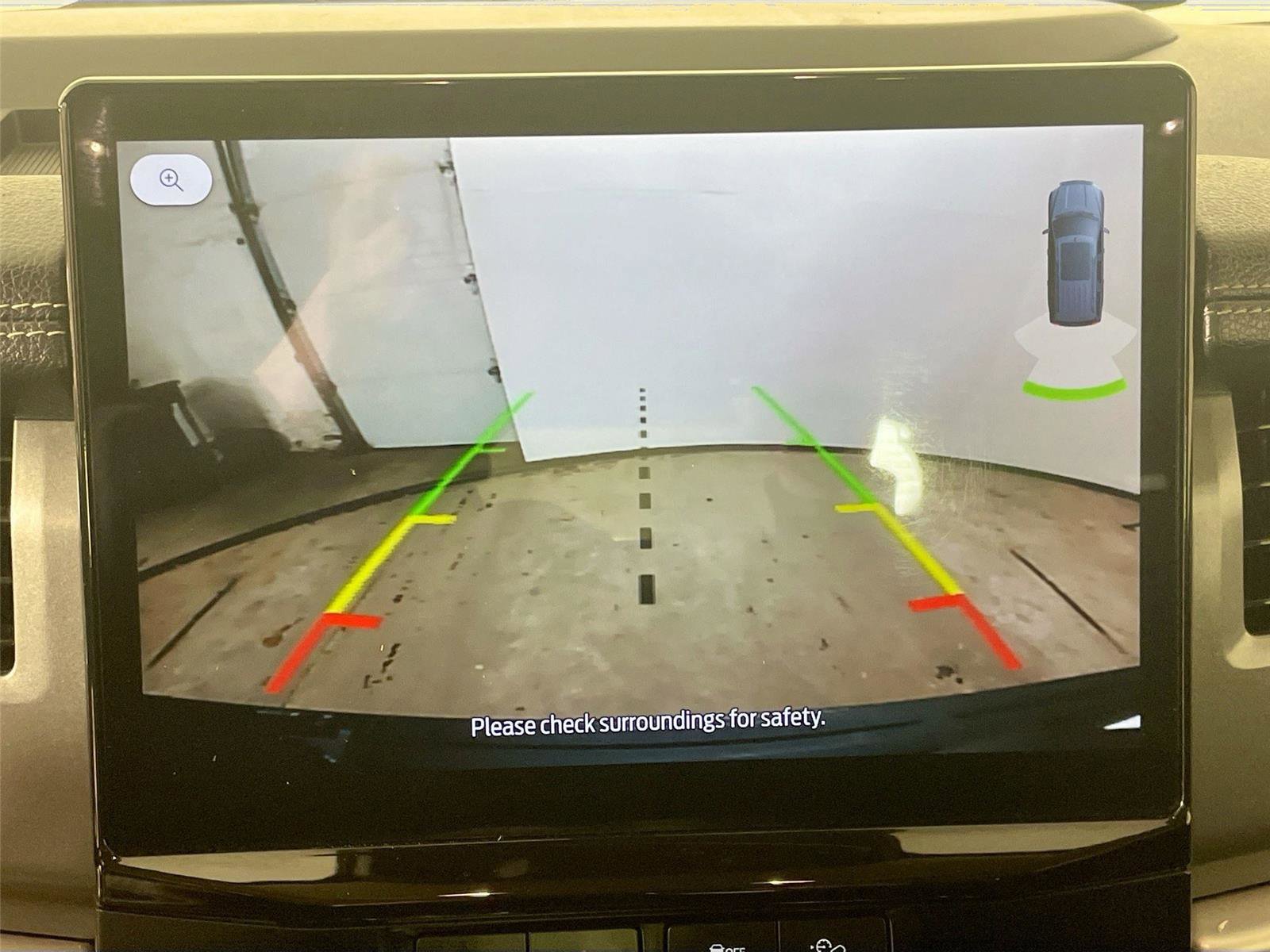 Used 2024 Ford Expedition XLT image 16