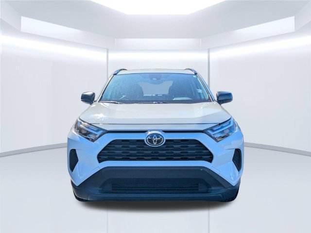 Certified 2025 Toyota RAV4 LE AWD/4WD image 9
