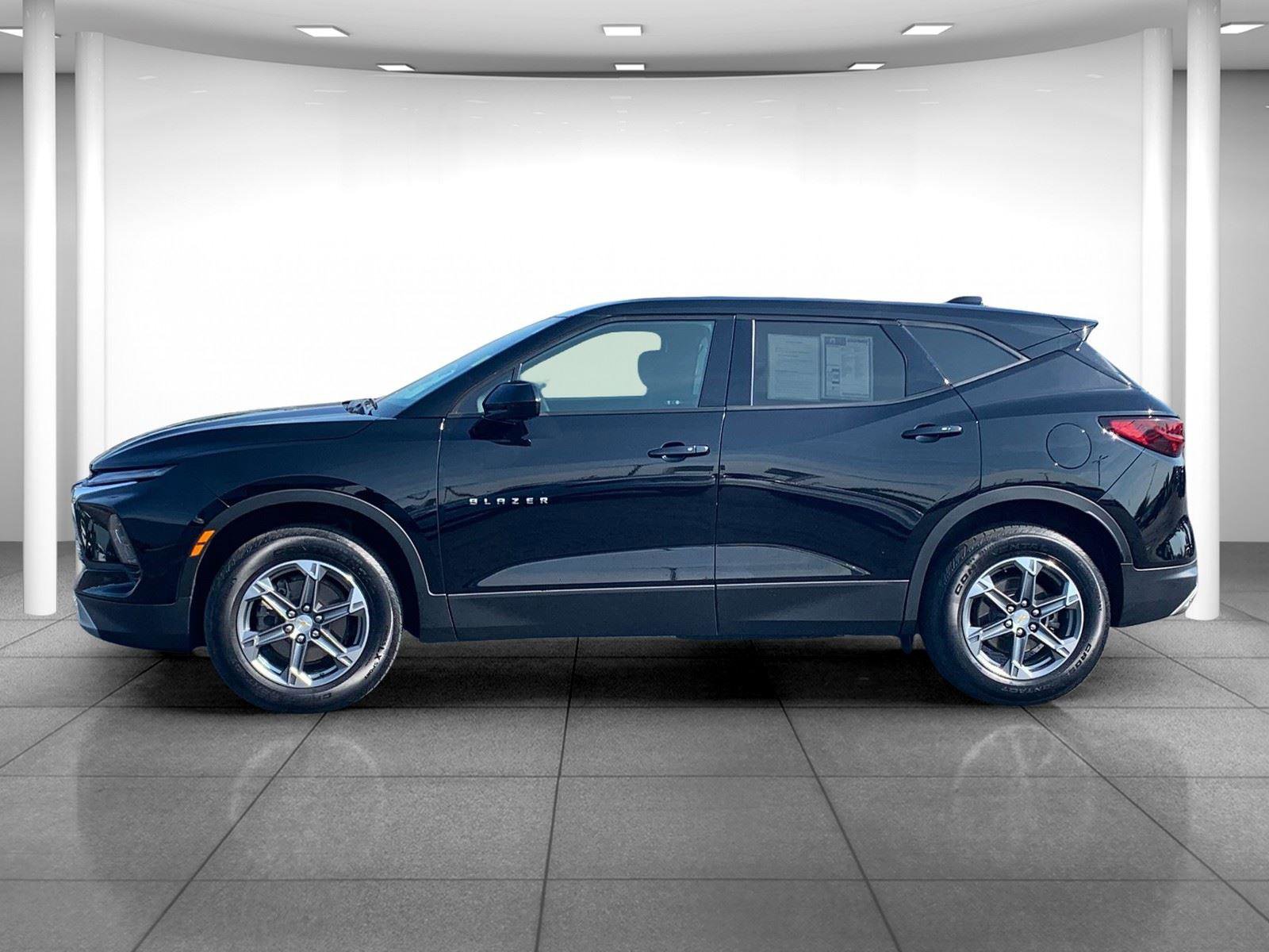 Used 2024 Chevrolet Blazer LT image 4