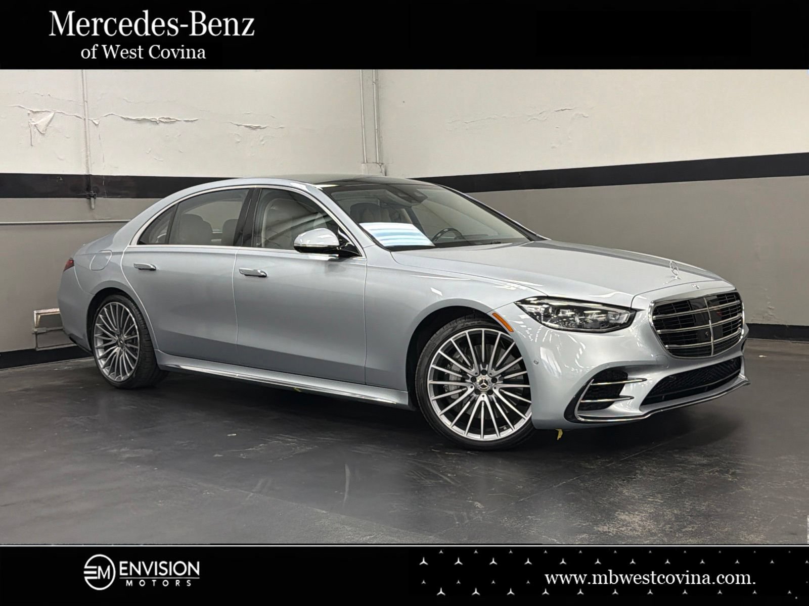 Used 2023 Mercedes-Benz S 580 4MATIC Sedan image 1