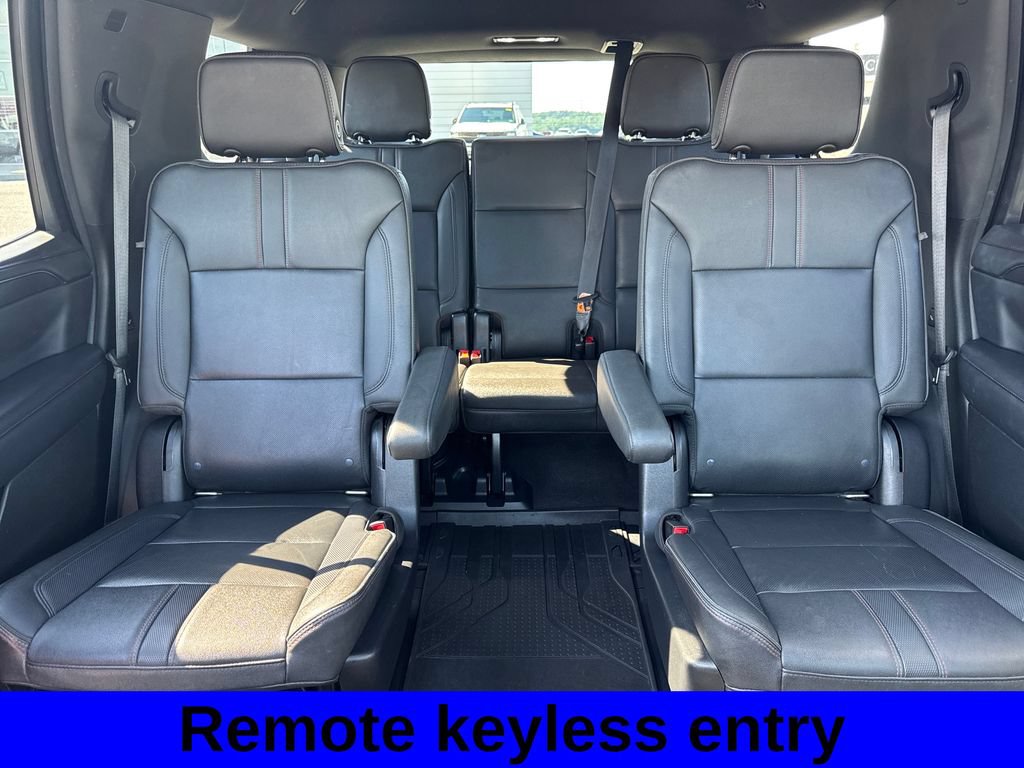 Used 2022 Chevrolet Tahoe RST w/ Luxury Package AWD/4WD image 14