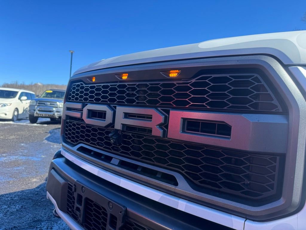 Used 2017 Ford F150 Raptor w/ Equipment Group 802A Luxury image 53