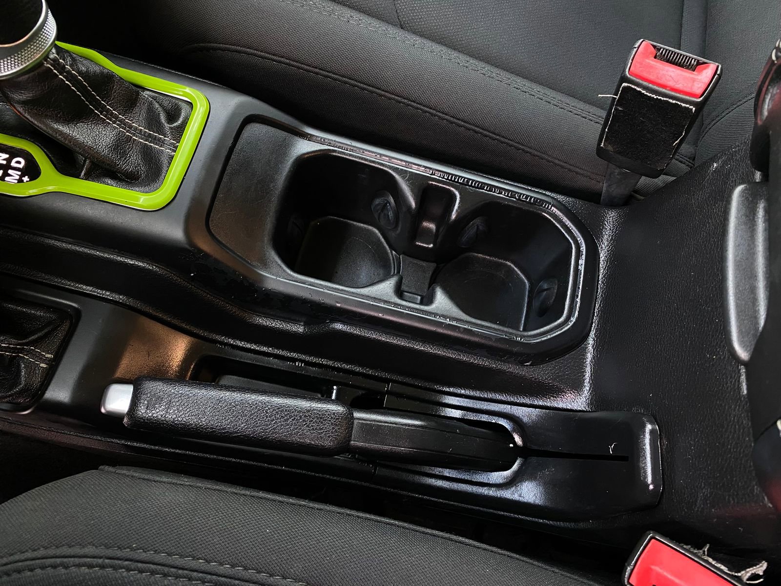 Used 2020 Jeep Wrangler Unlimited Sahara image 18