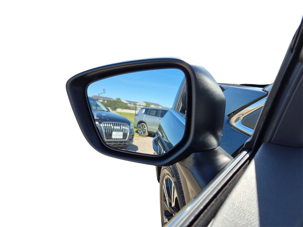 New 2026 Mitsubishi Eclipse Cross SEL image 18