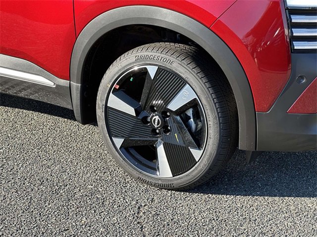 New 2026 Nissan Kicks SR image 7