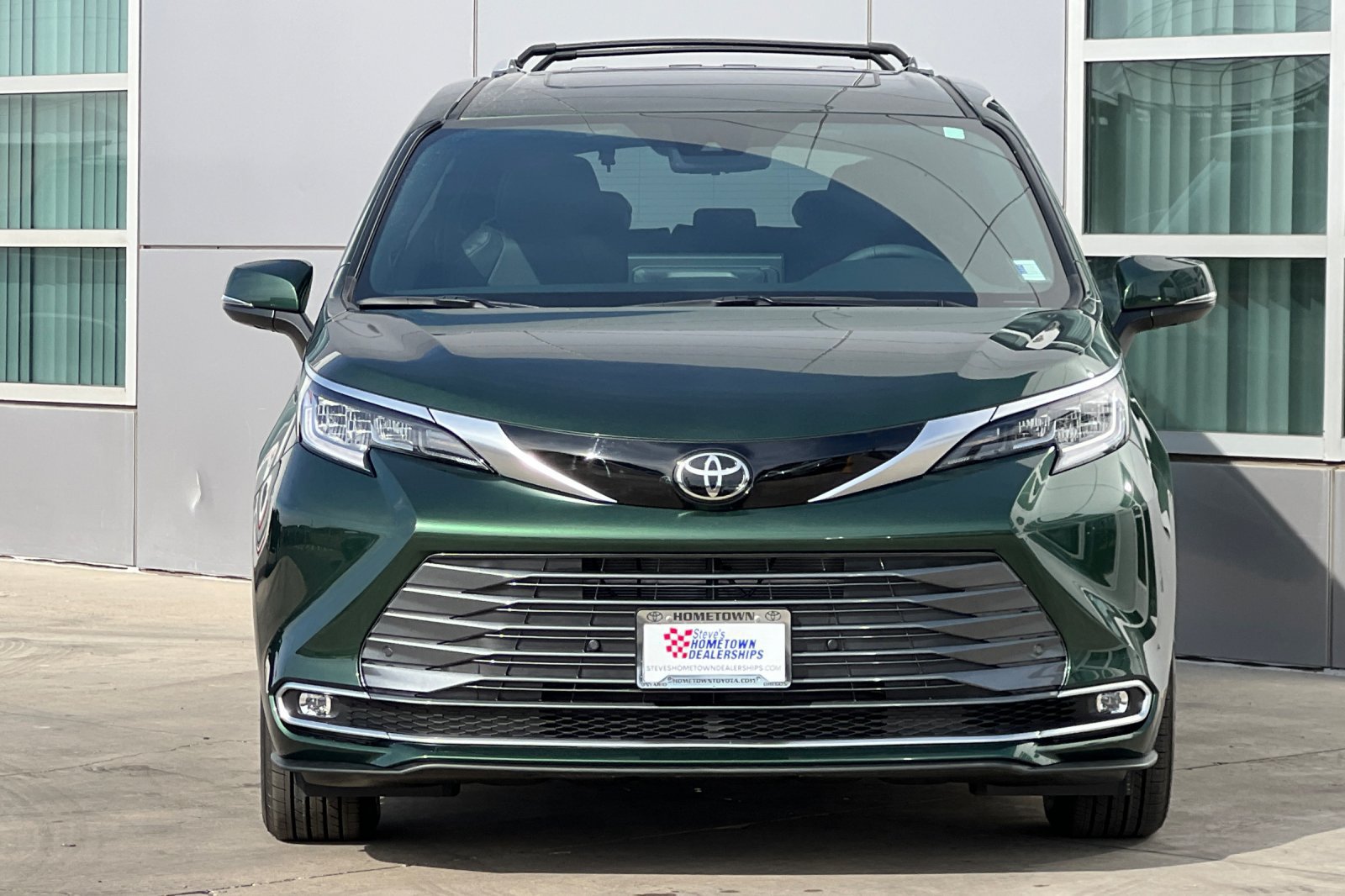 New 2026 Toyota Sienna Limited AWD/4WD image 6