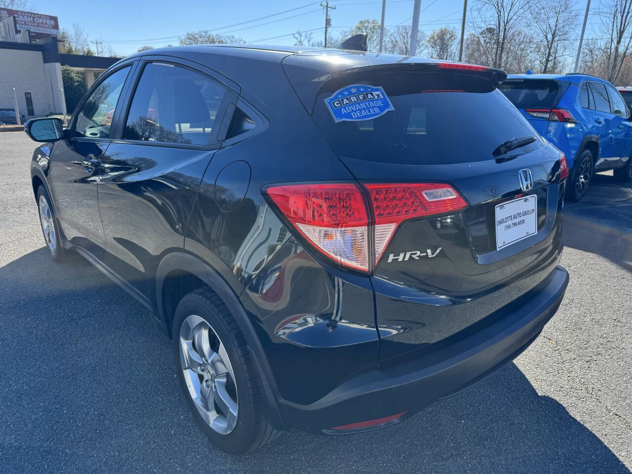 Used 2017 Honda HR-V EX image 4