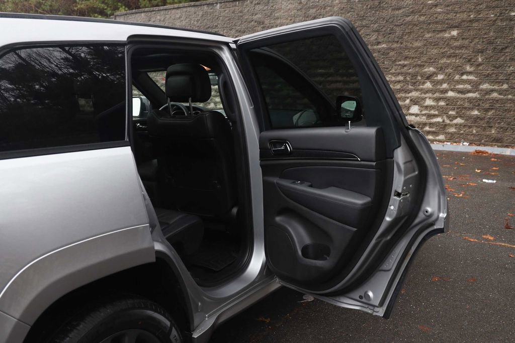 Used 2019 Jeep Grand Cherokee High Altitude AWD/4WD image 19