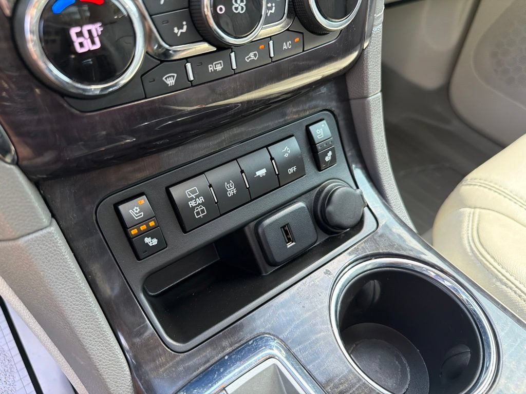 Used 2016 Buick Enclave Premium w/ Experience Buick Package FWD image 30