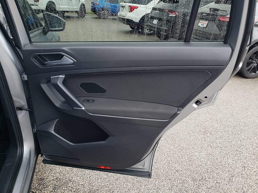 Used 2020 Volkswagen Tiguan S FWD image 18