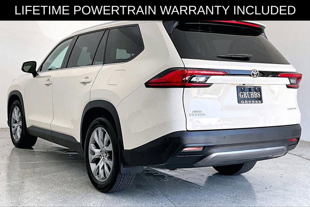 Used 2024 Toyota Grand Highlander AWD image 15