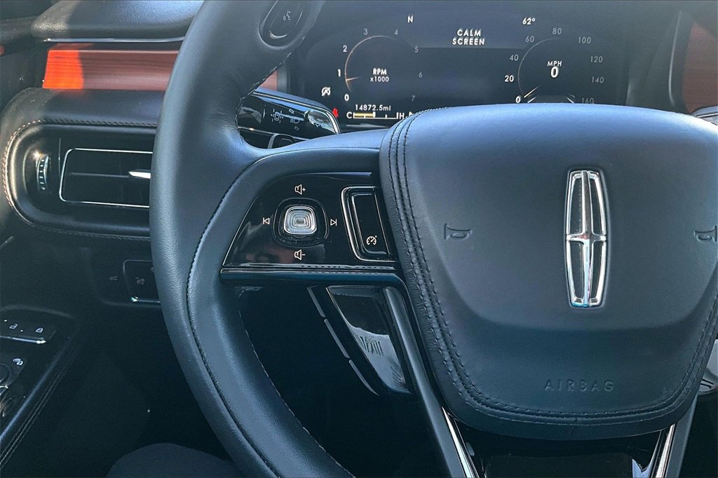 Used 2024 Lincoln Aviator Reserve image 7