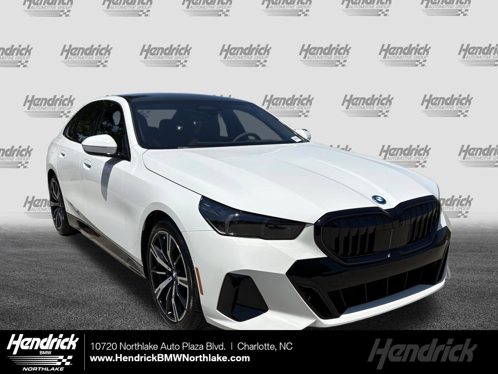 New 2026 BMW 550e xDrive