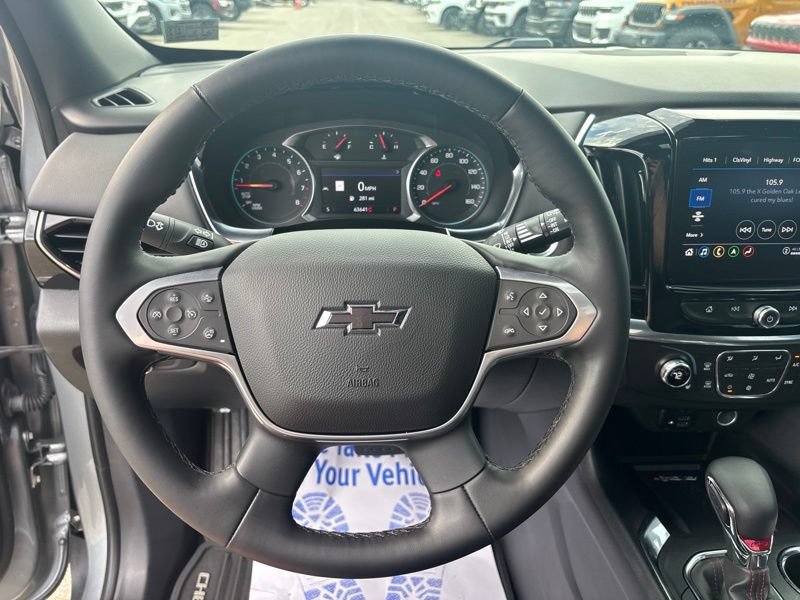 Used 2023 Chevrolet Traverse RS AWD/4WD image 35