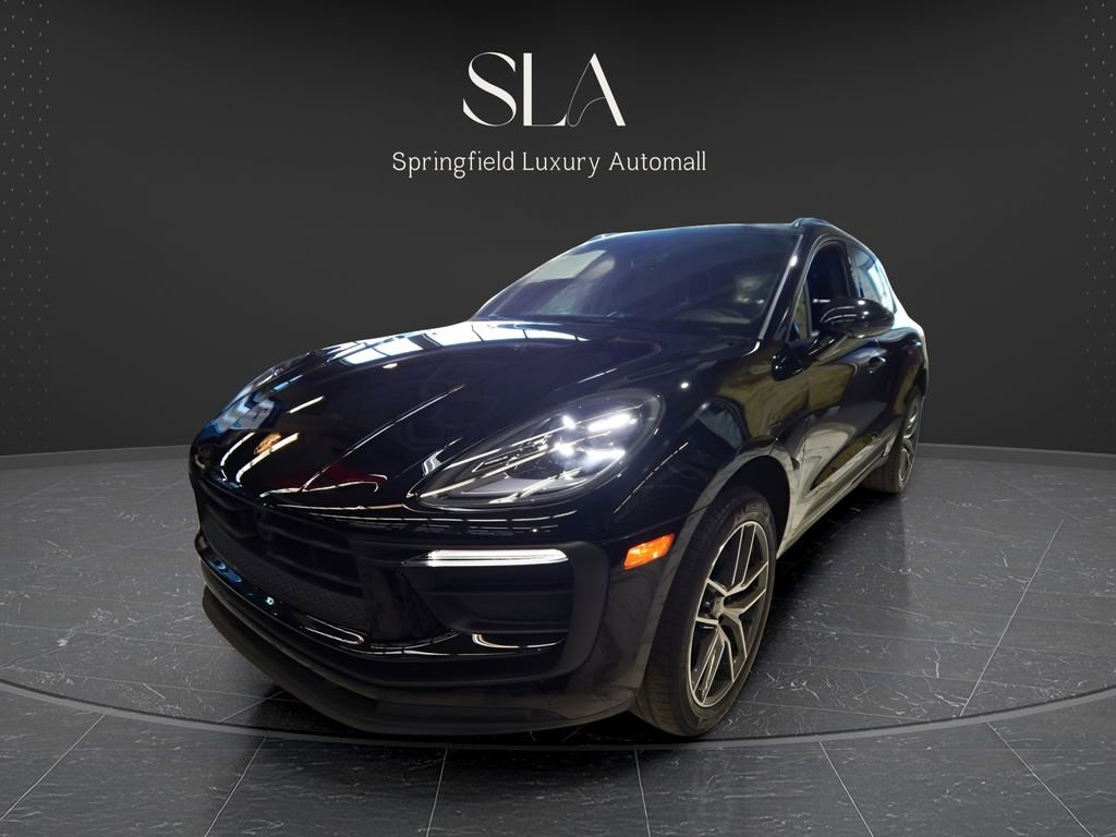 Used 2022 Porsche Macan image 10