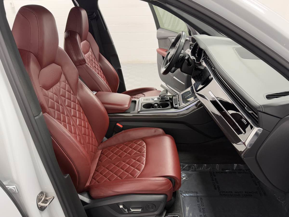 Used 2021 Audi SQ7 Premium Plus w/ Driver Assistance Package image 22