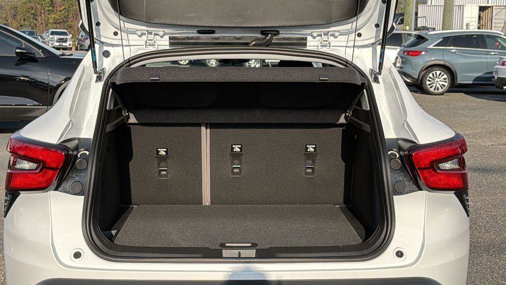 New 2026 Chevrolet Trax ACTIV w/ Driver Confidence Package image 9