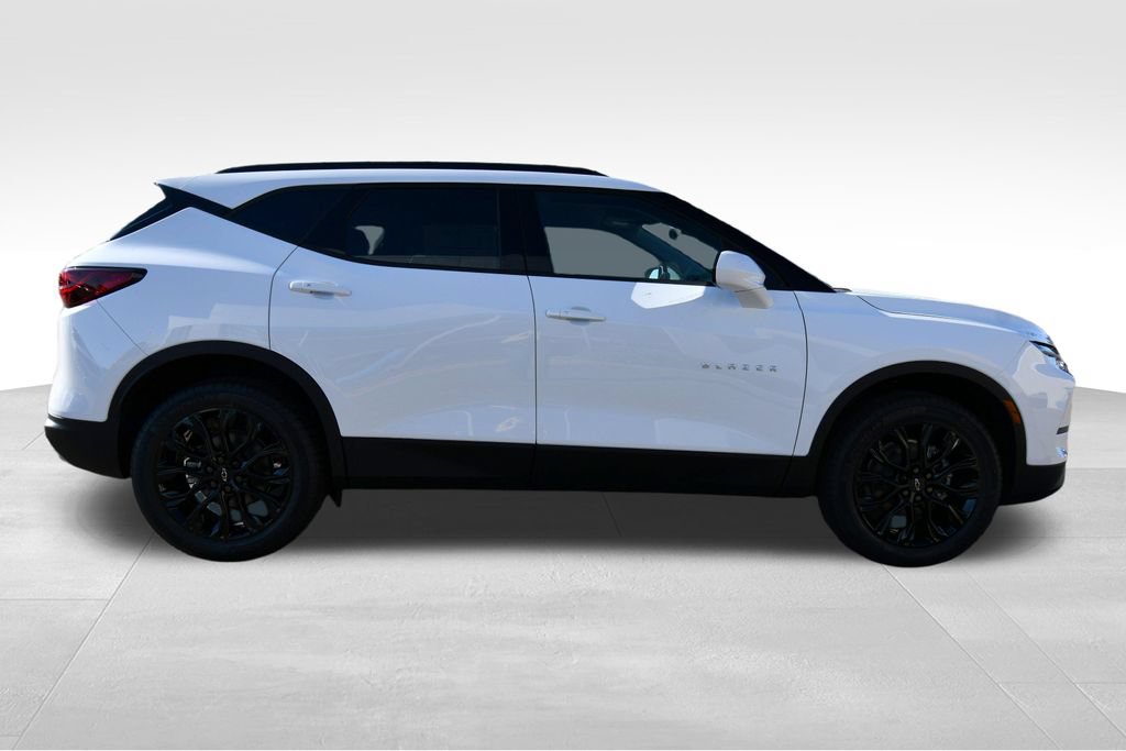 New 2026 Chevrolet Blazer LT w/ Convenience Package AWD/4WD image 7