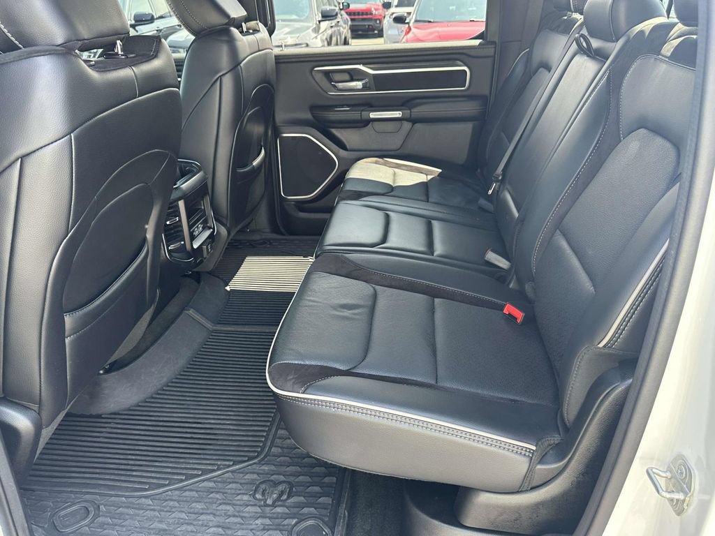 Used 2023 RAM 1500 Laramie AWD/4WD image 14