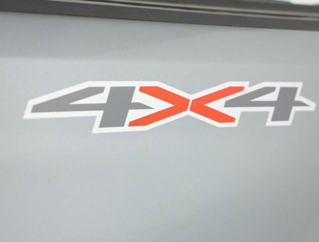 Used 2025 Chevrolet Silverado 2500 Custom w/ Custom Value Package image 3