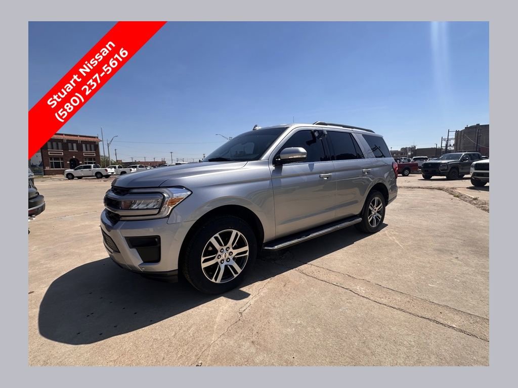 Used 2022 Ford Expedition XLT RWD image 1