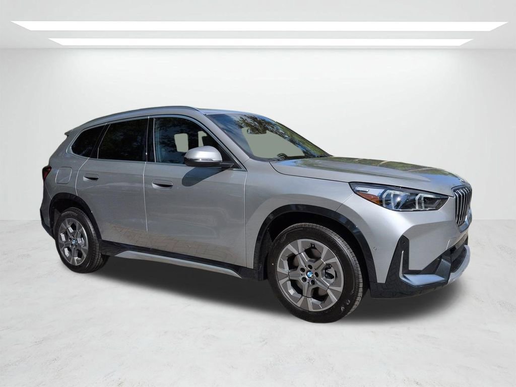 New 2026 BMW X1 xDrive28i w/ Convenience Package image 2