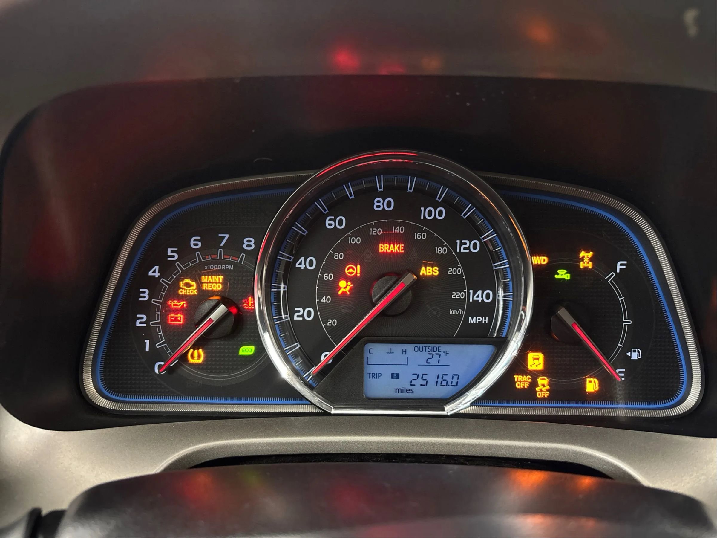 Used 2014 Toyota RAV4 Limited image 22