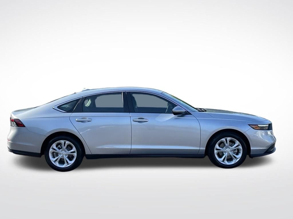 Certified 2025 Honda Accord LX image 7