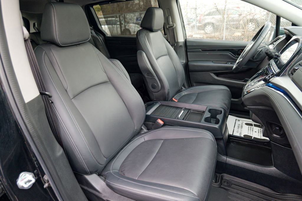 Used 2023 Honda Odyssey Touring image 38