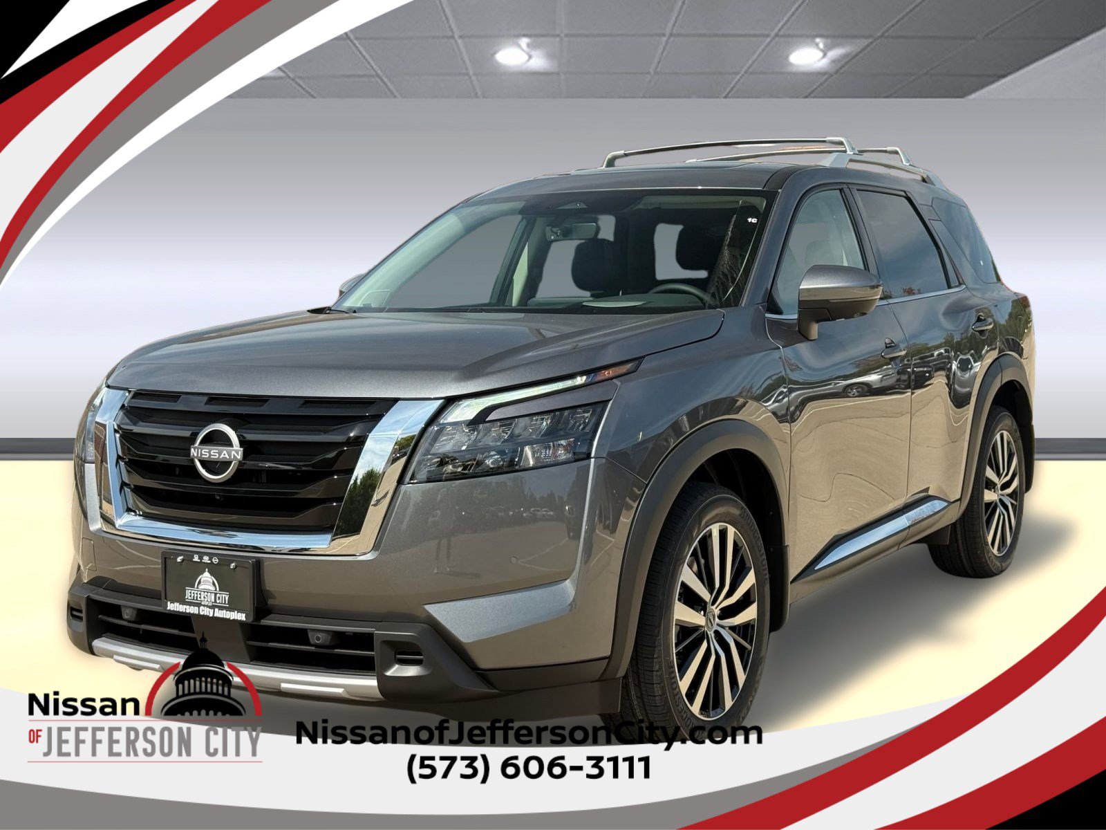 New 2025 Nissan Pathfinder Platinum image 1