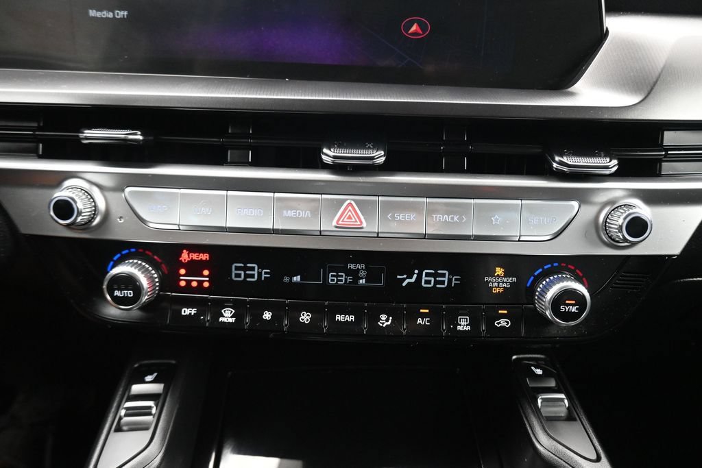 Used 2023 Kia Telluride S w/ S Sunroof Package FWD image 21