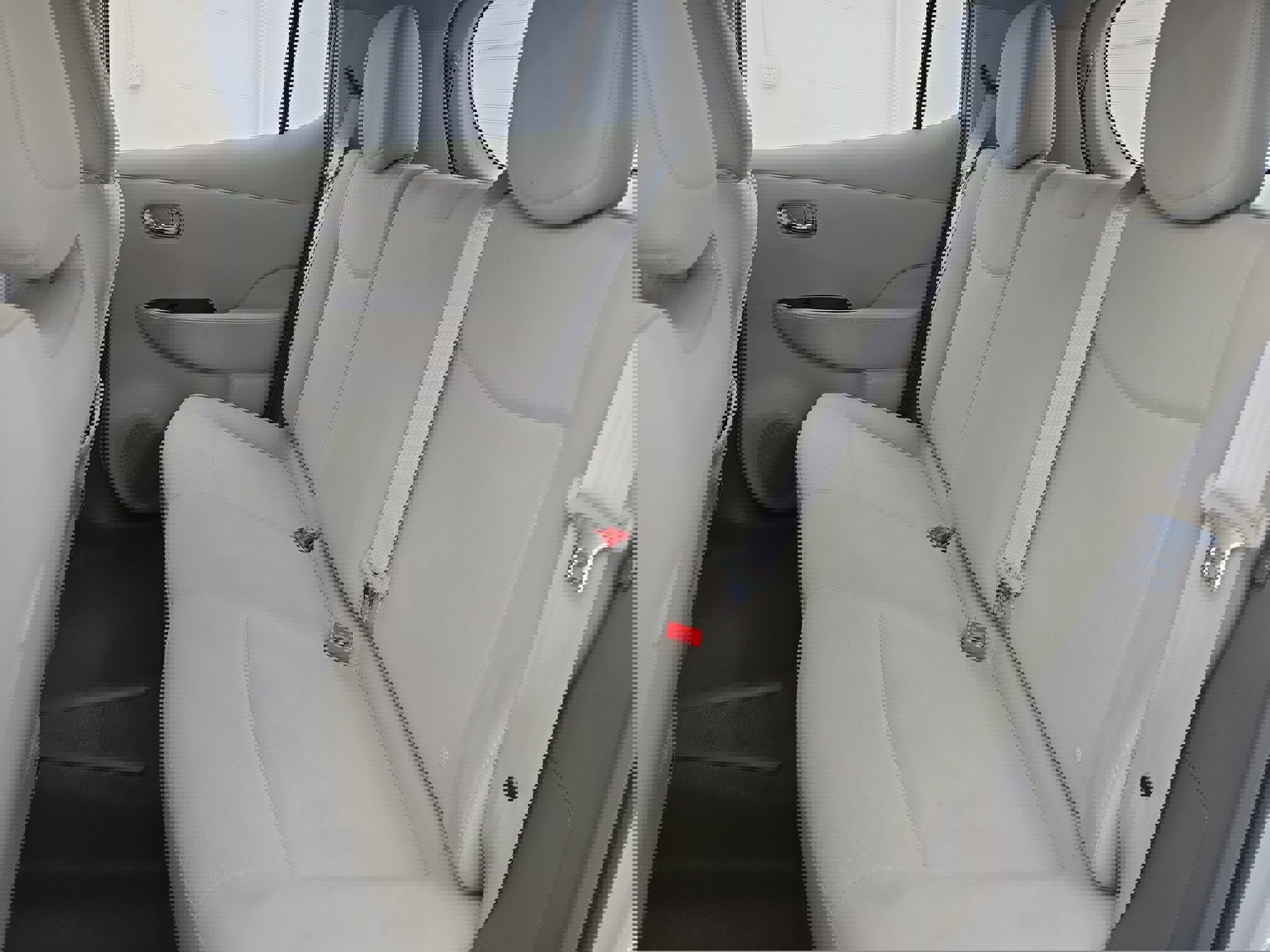 Used 2012 Nissan Leaf SL image 13