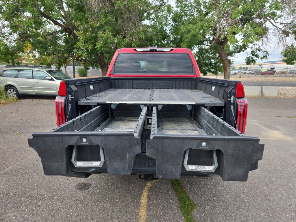Used 2024 Toyota Tundra Limited AWD/4WD image 22
