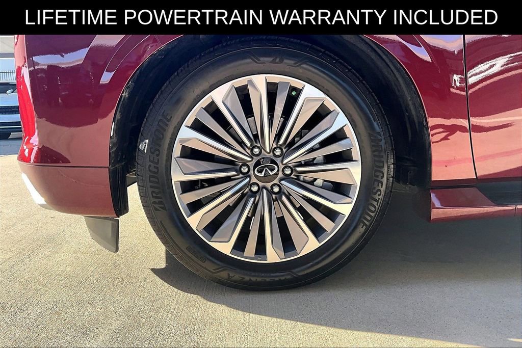 Certified 2025 INFINITI QX80 Luxe image 11