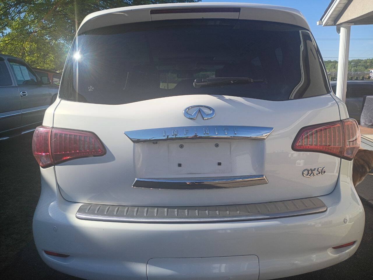 Used 2012 INFINITI QX56 4WD w/ Theater Pkg image 9