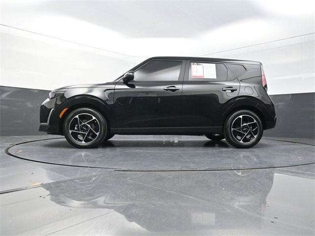 Used 2025 Kia Soul EX image 30
