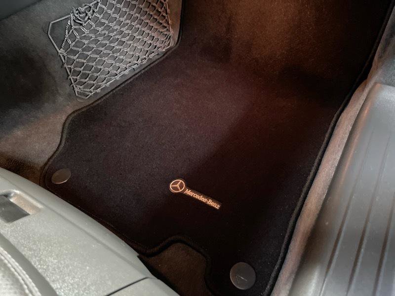 Used 2004 Mercedes-Benz SL 500 image 37