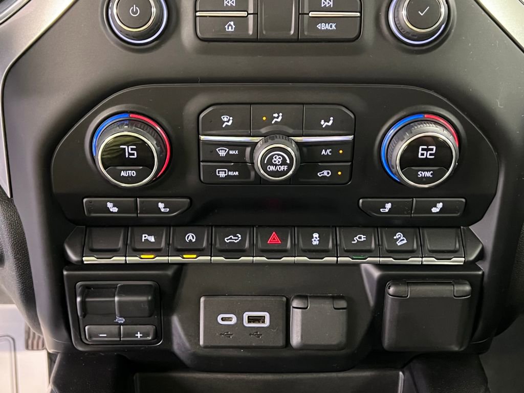 Used 2021 Chevrolet Silverado 1500 LT Trail Boss image 31