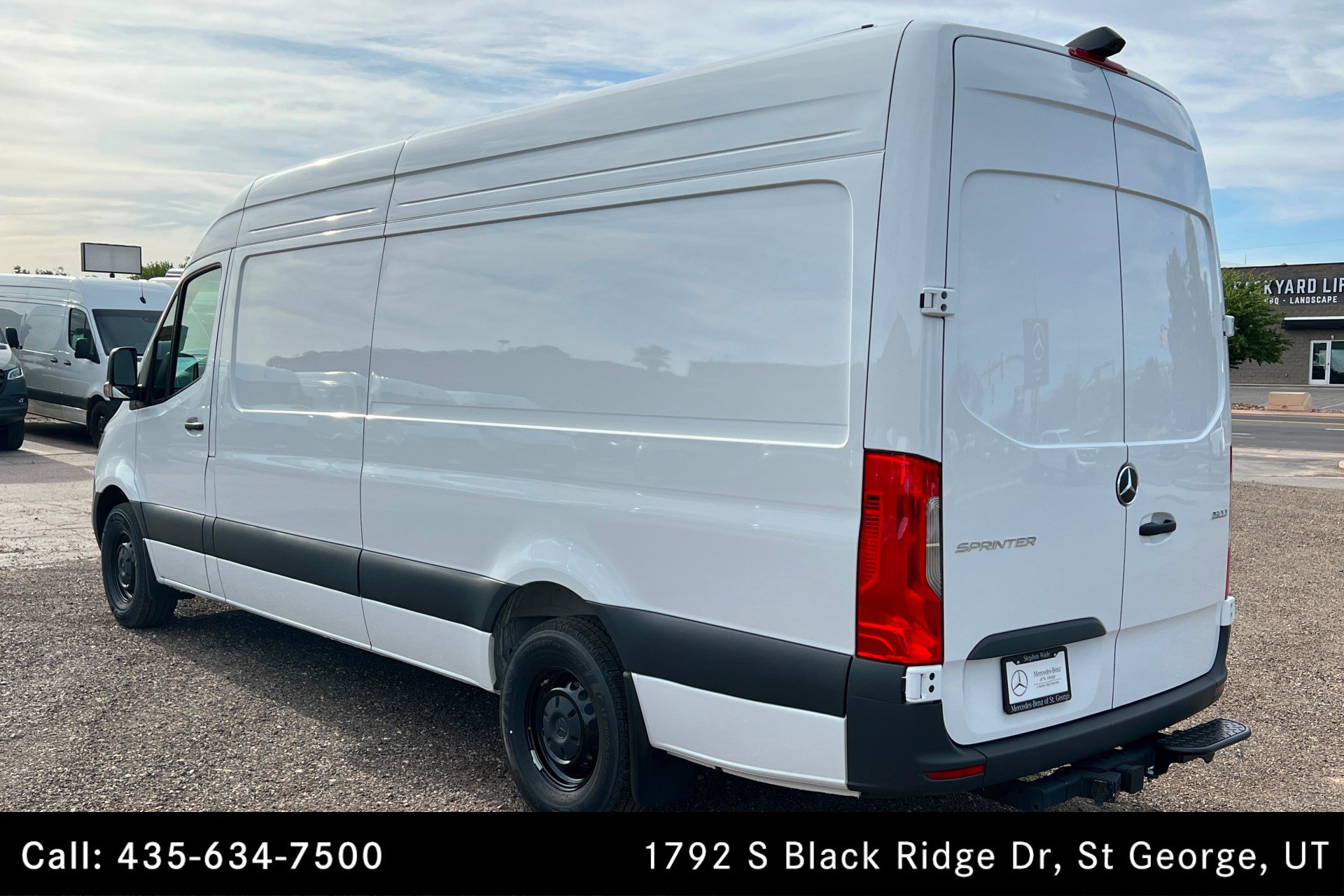 Used 2026 Mercedes-Benz Sprinter 2500 image 3