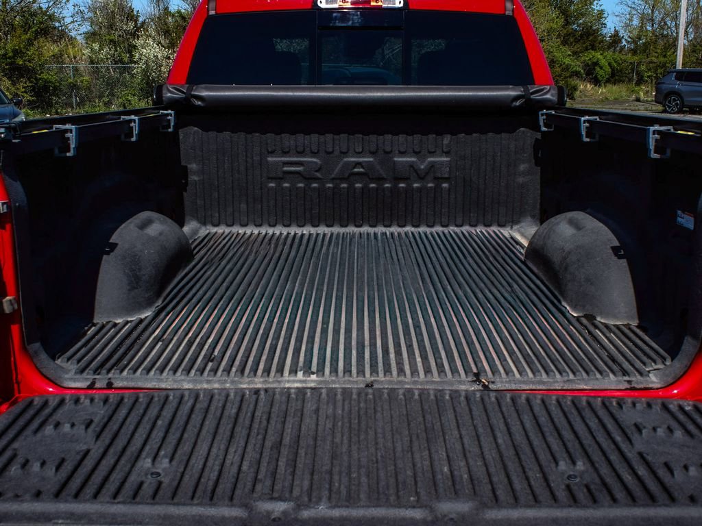 Used 2022 RAM 1500 Laramie w/ Night Edition AWD/4WD image 41