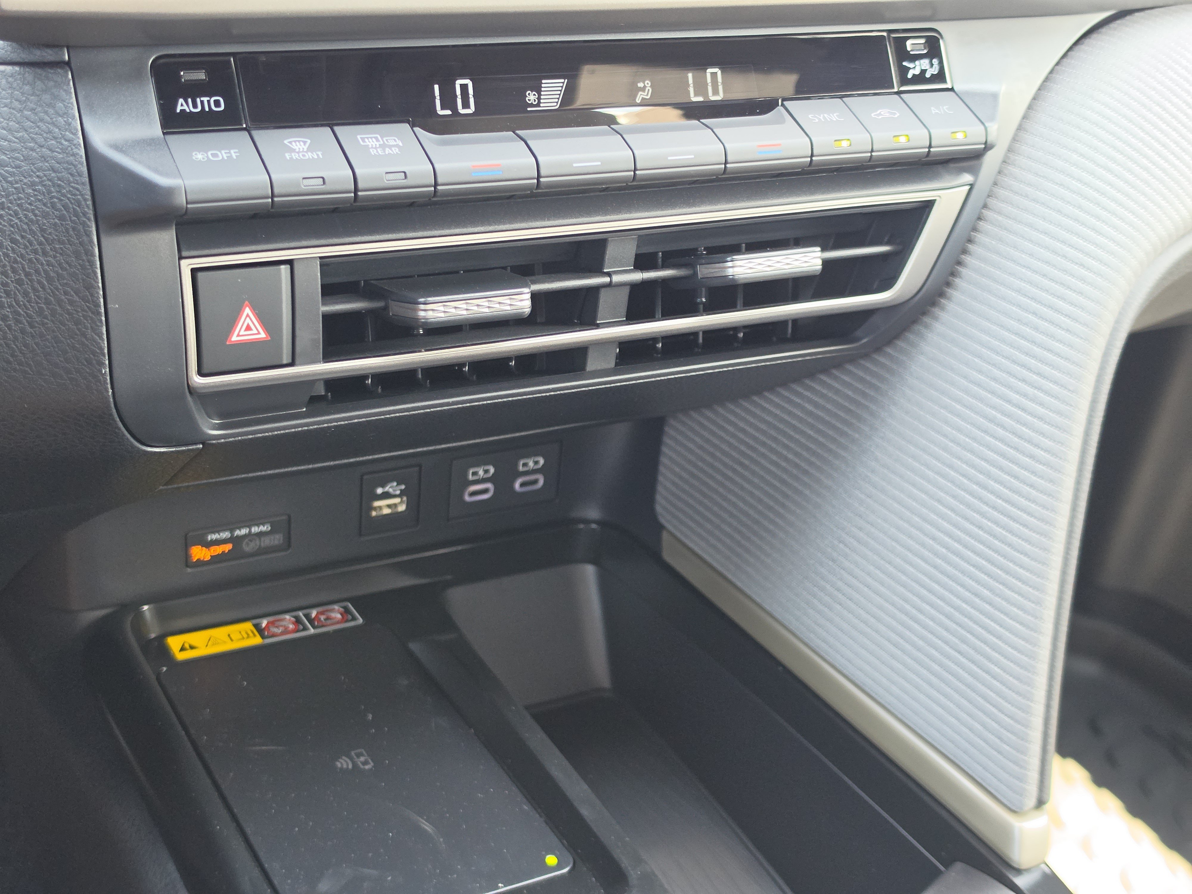 Certified 2026 Toyota Camry SE w/ Convenience Package FWD image 21