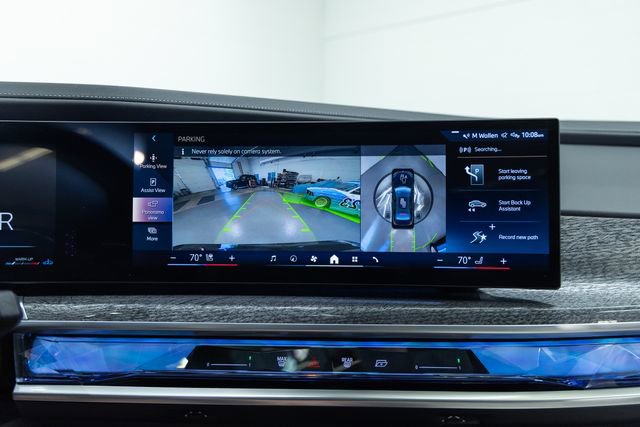 Certified 2023 BMW 760i xDrive AWD/4WD image 18