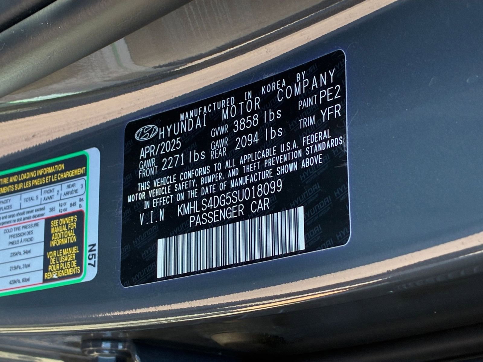 Used 2025 Hyundai Elantra SEL FWD image 30