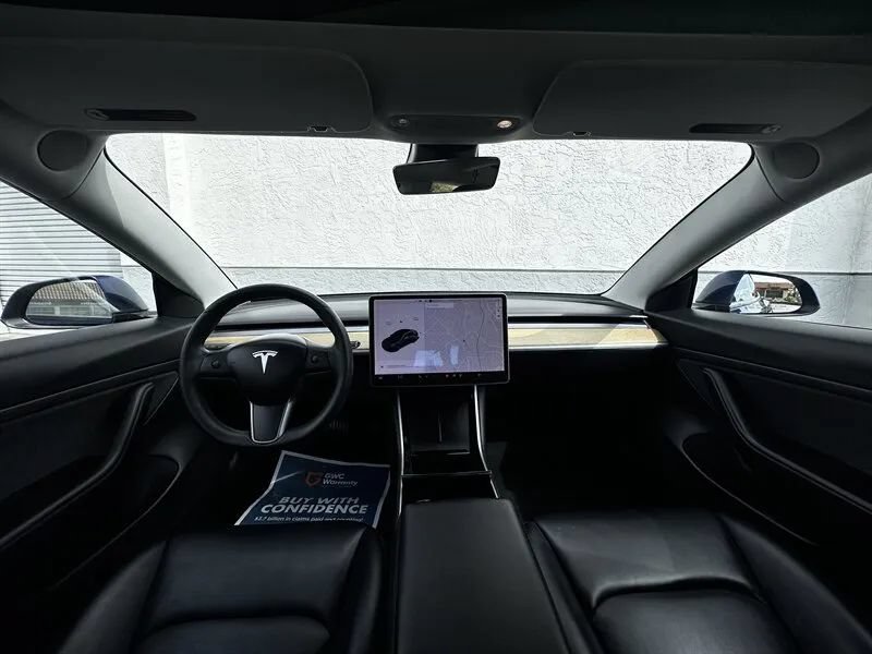 Used 2020 Tesla Model 3 Standard Range RWD image 15